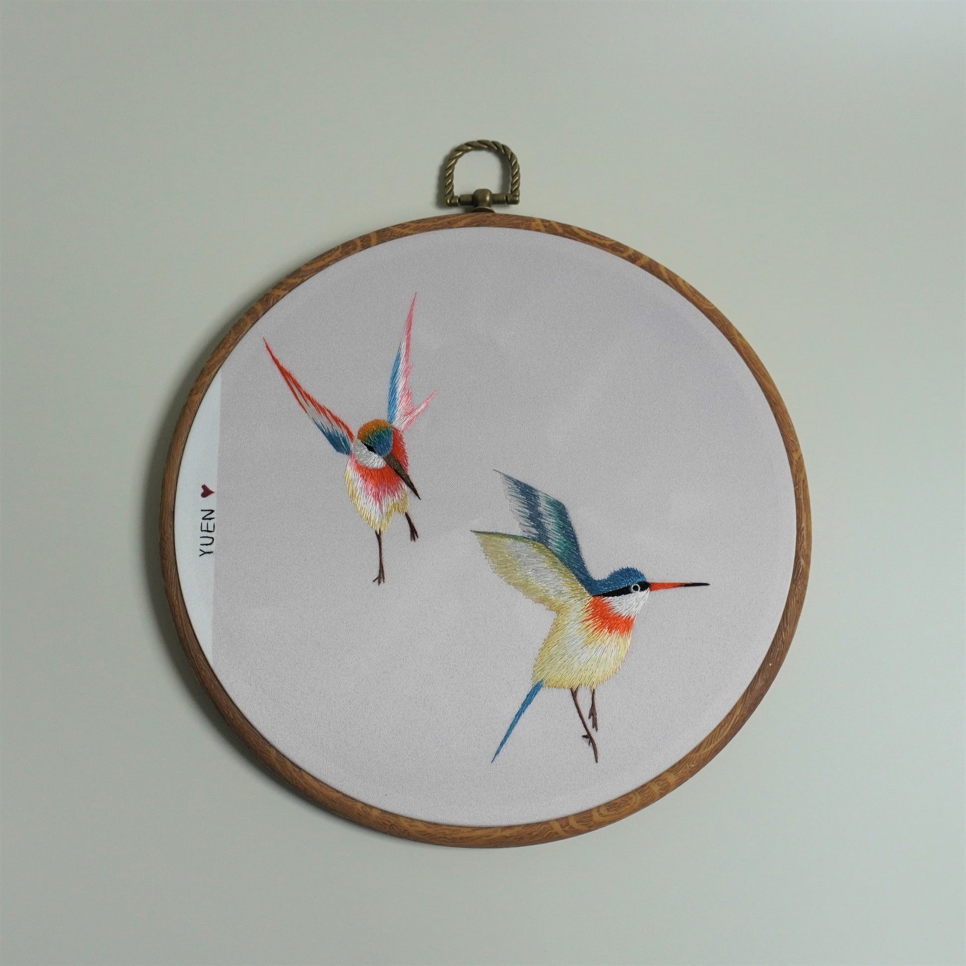 Colorful hummingbird hand-embroidery  for decoration,hoop art 20cm